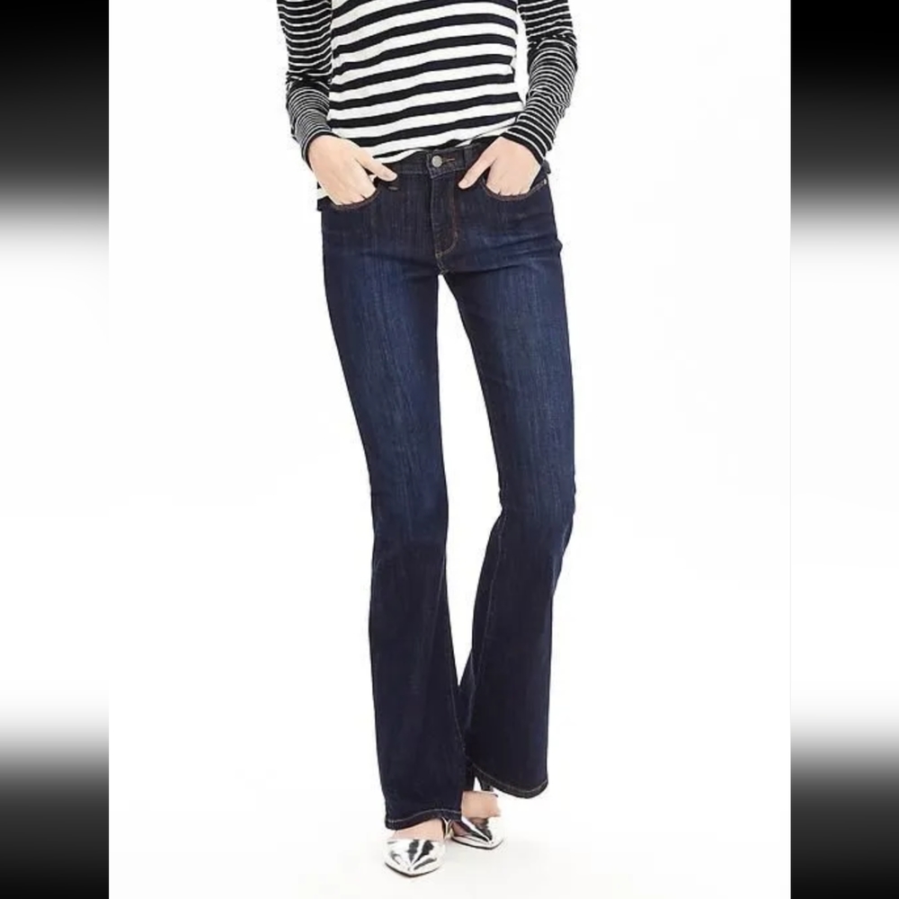 Banana Republic flare jeans Size 25